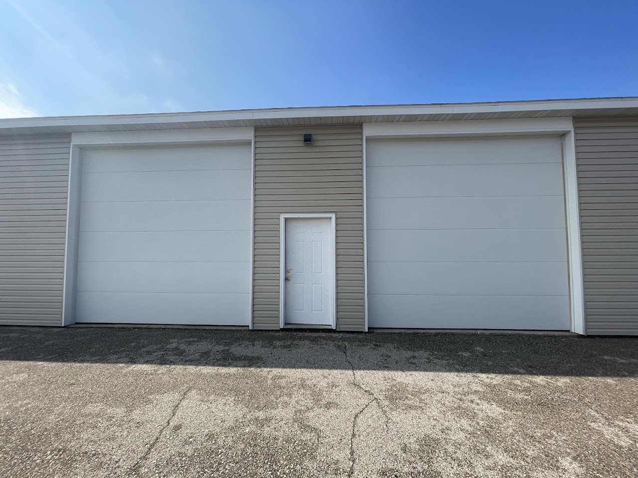 40x48 Storage Units Outside 